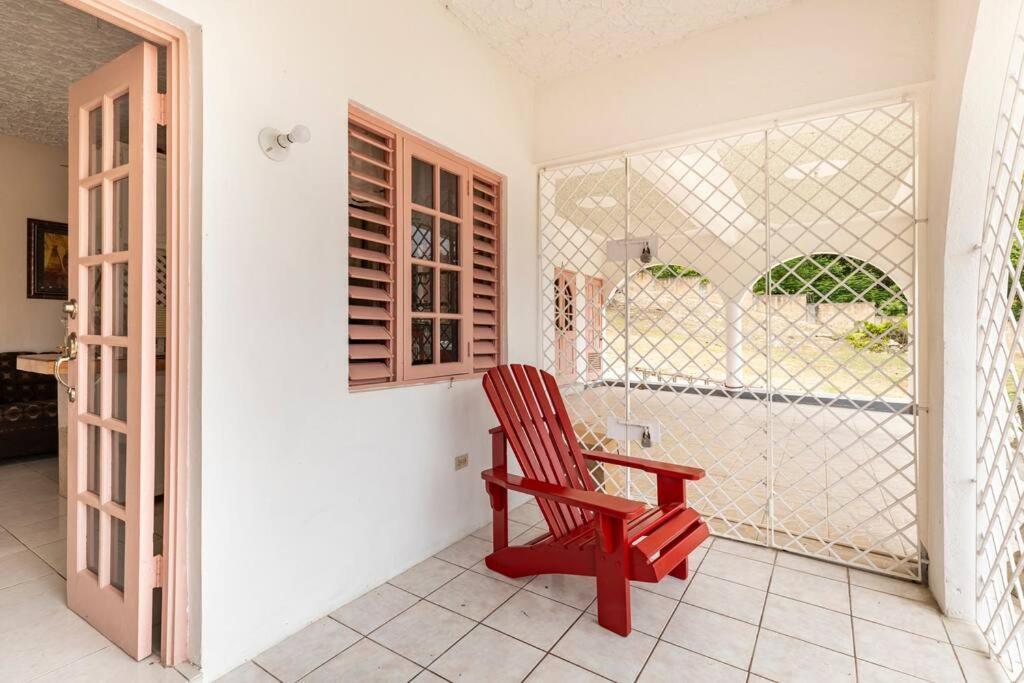 Shaw Park Gem Apt 12A Ocho Rios Exterior foto