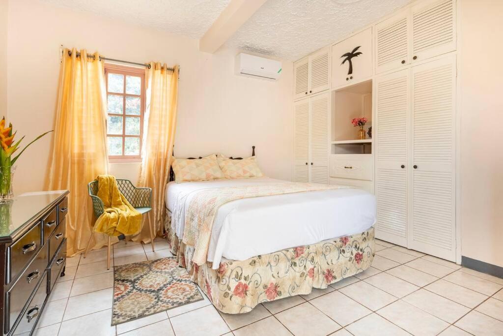 Shaw Park Gem Apt 12A Ocho Rios Exterior foto